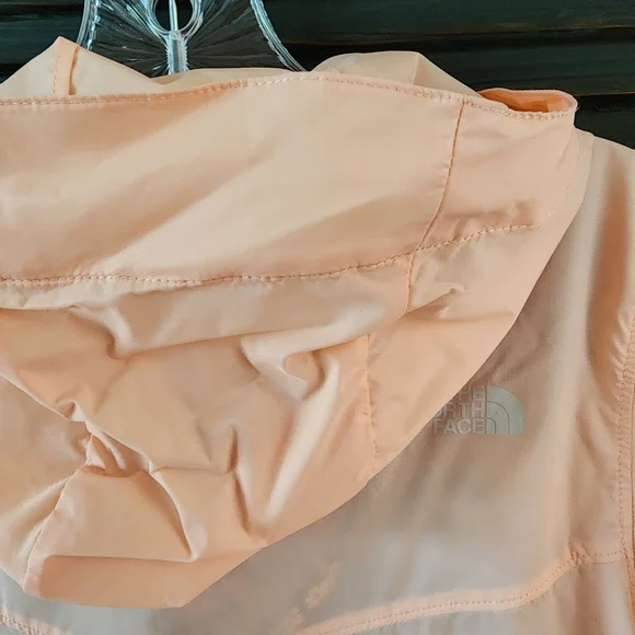 TNF windbreaker Size Small - Picture 4 of 6